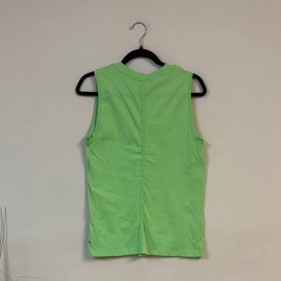 lululemon athletica Women's All Yours Tank Top Sleeveless Tank size 2 or 4 - Picture 2 of 3
